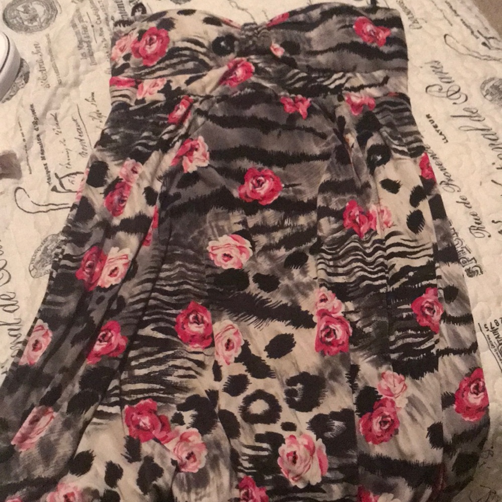 Short dress